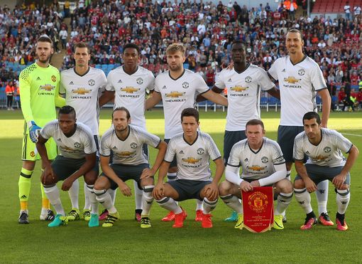 稳居意甲顶 稳居意甲顶